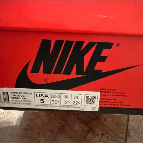 Jordan 1 Tie Dye - Picture 4 of 5